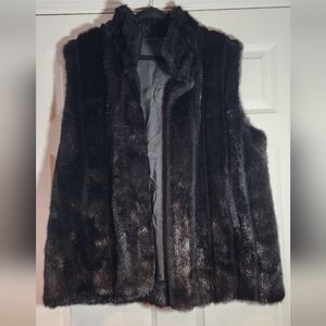 Suzanne Somers Black And Brown Faux Fur Warm Vest 1X
